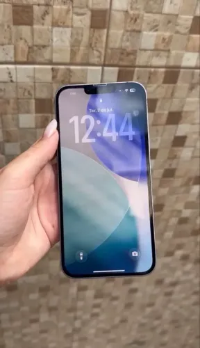 iPhone 14 Plus