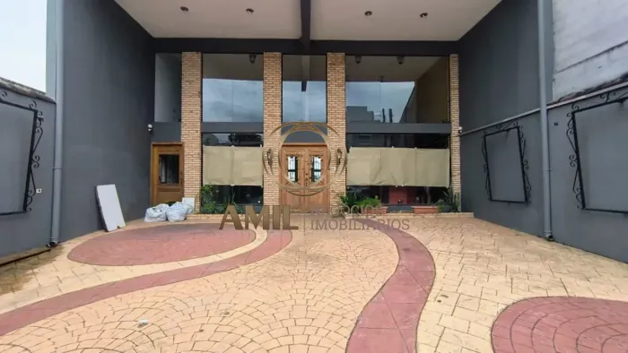 RA Amil Aluga Ponto Comercial, 2 Salões, 2 Banheiros, 390m², Bosque dos Eucaliptos, Zona S