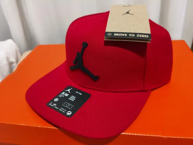 BONÉ JORDAN TAMANH P/M ORIGINAL NOVO