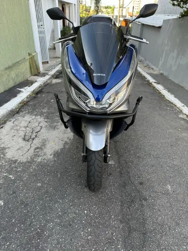 Moto bem conservada 