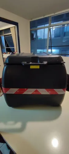 Baú 100L 