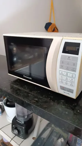 Microondas Com Defeito 