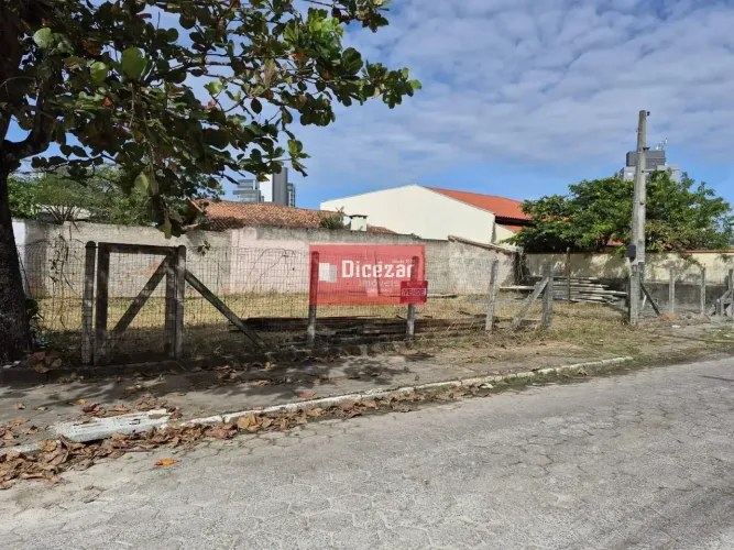 Terreno na quadra do mar incluindo Lindo projeto de Prédio Residencial no Centro, Praia do