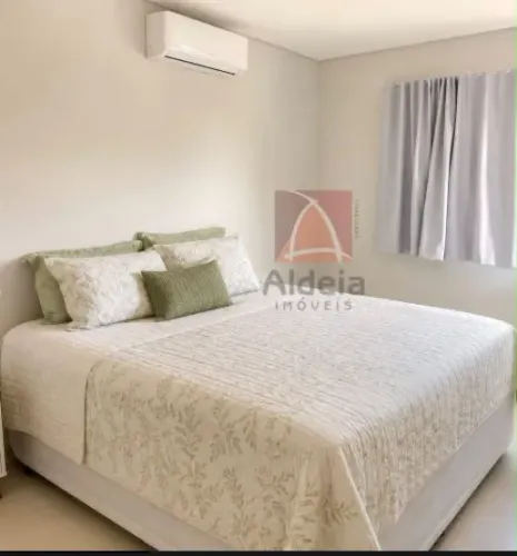Cama Box Queen