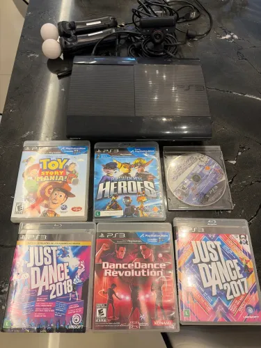 PlayStation Slim + Kit Move + 6 Jogos