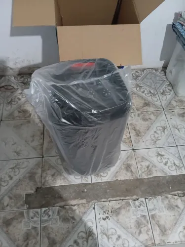 Caixa de som nova zero