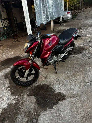 Cb 300 2013