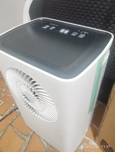 Desumidificador GCZ com compressor - 6L água/dia - 3 meses de uso
