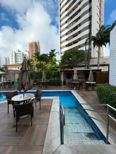 ceci - TRINDADE FAMILY CLASS/ 3 QUARTOS / CASA AMARELA/ LAZER COMPLETO 63m² 3 Quartos 1
