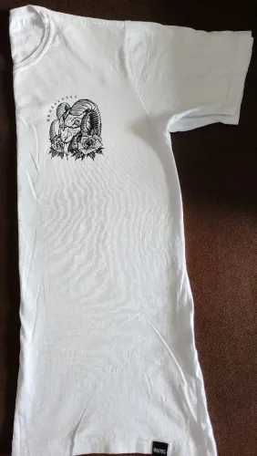 Camisa Brutal kill branca