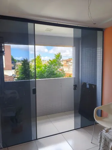Porta de vidro, 2.24 de altura X 2.50 de largura