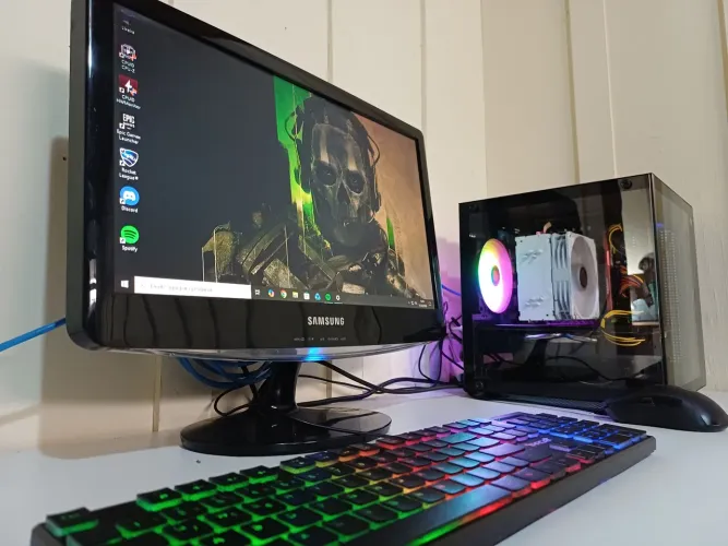 Pc gamee Xeon e Rx580 completo TORRO