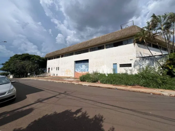 Barracão, 4136 m² - venda por R$ 22.000.000,00 ou aluguel por R$ 70.000,00/mês - Boa Vista