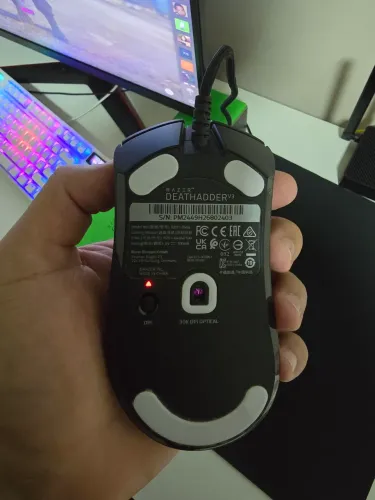 Razer deathadder v3 e mousepad gigantus v2