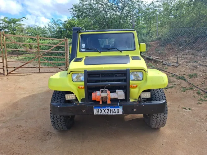 Troller T-4 4X4 2.8 TB Int. Cap. Rígida Diesel 2002