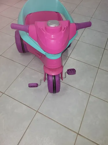 Triciclo infantil bandeirantes 