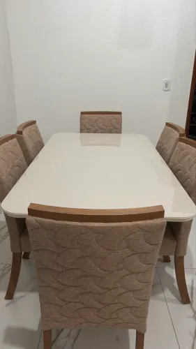 Mesa semi nova