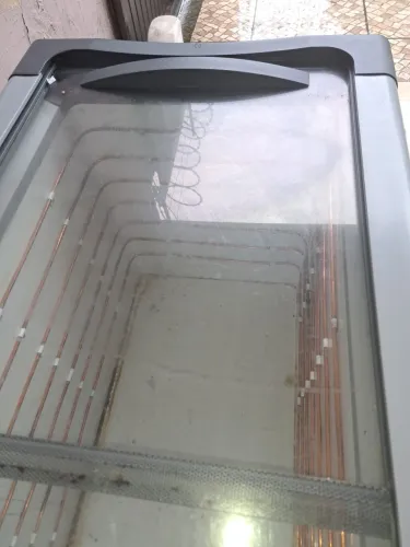 Freezer metalfrio 220 vts porta de vidro