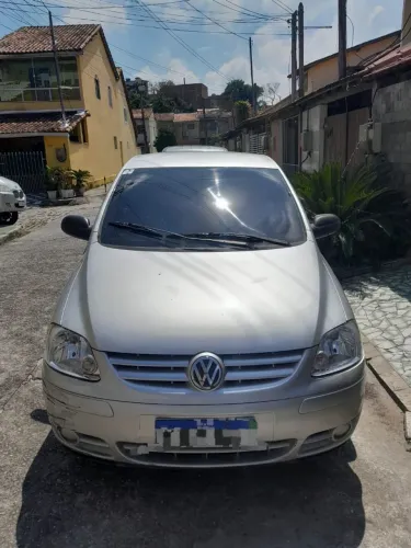 Volkswagen Fox Plus 1.0mi/ 1.0mi Total Flex 8V 3P 2006