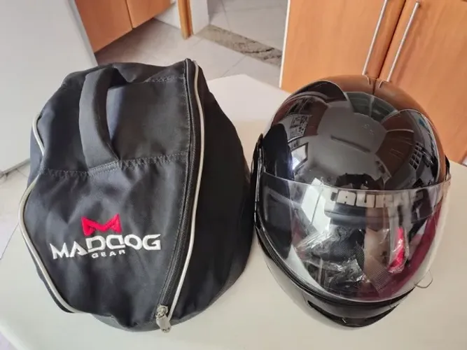 Porta Capacete Americano