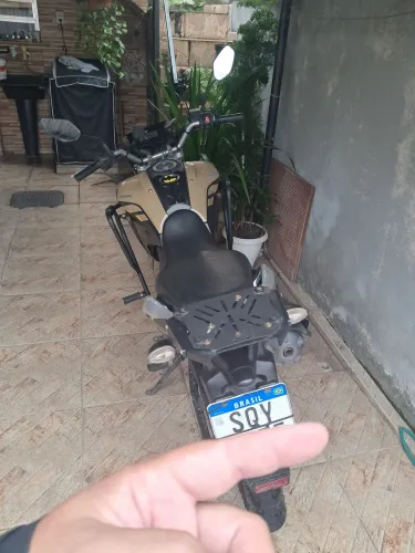 XTZ lander 250 / 2023