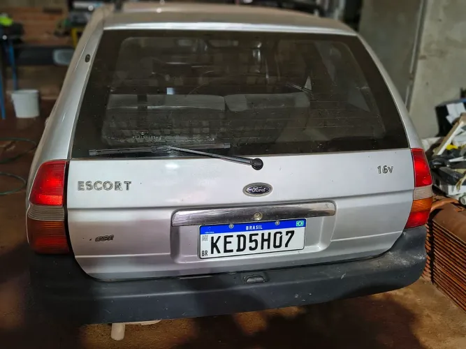 Ford Escort S.W GL 1.8i 16V 2000