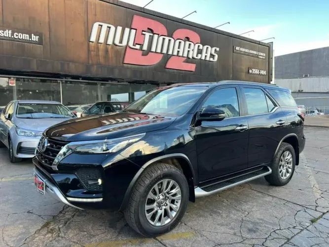 Toyota Hilux SW4 SRX 4X4 2.8 TDI 16V Dies. Aut. 2021