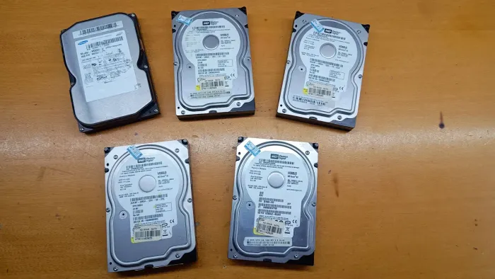 HDs Sata 80 GB para PC 3,5"