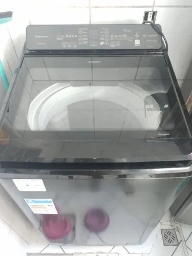 Máquina de lavar Panasonic 19 kg e Gerador Toyama 6500BXE