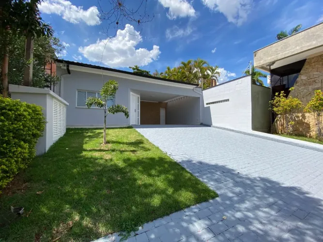 Casa à venda no Condomínio Portal de Itu em Itu/SP