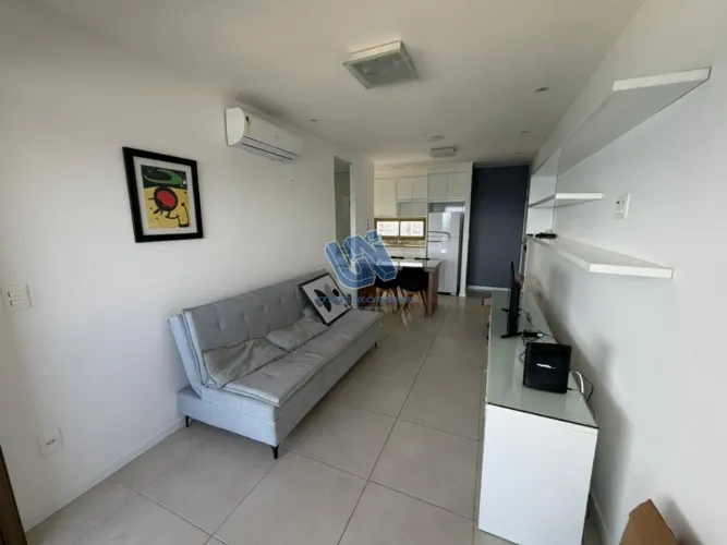 Apartamento quarto e sala mobiliado com vista mar 53m2 na Barra