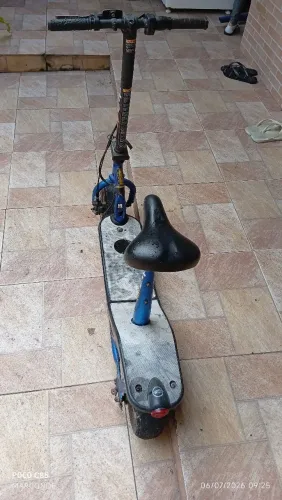 Vendo scooter elétrica