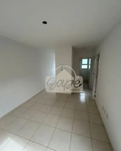 Apartamento à venda no bairro Arvoredo II!