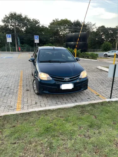 Toyota Etios X 1.3 Flex 16V 5P Mec. 2017