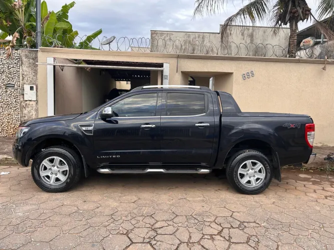 Ford Ranger Limited 3.2 20V 4X4 CD Aut. Dies. 2014