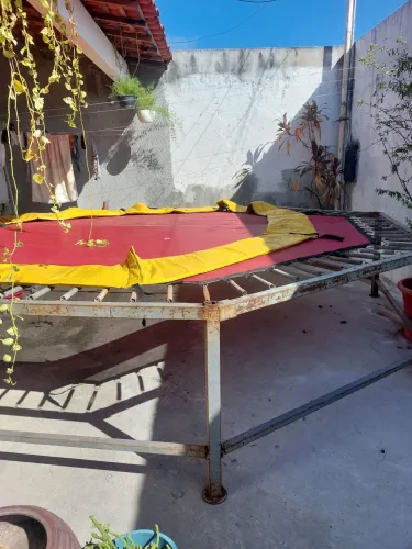  Cama elástica                   1.700,00
