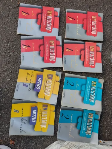 8 livros New interchange Cambridge 1B 