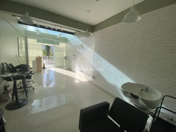 Loja à venda no bairro Pantanal em Florianópolis