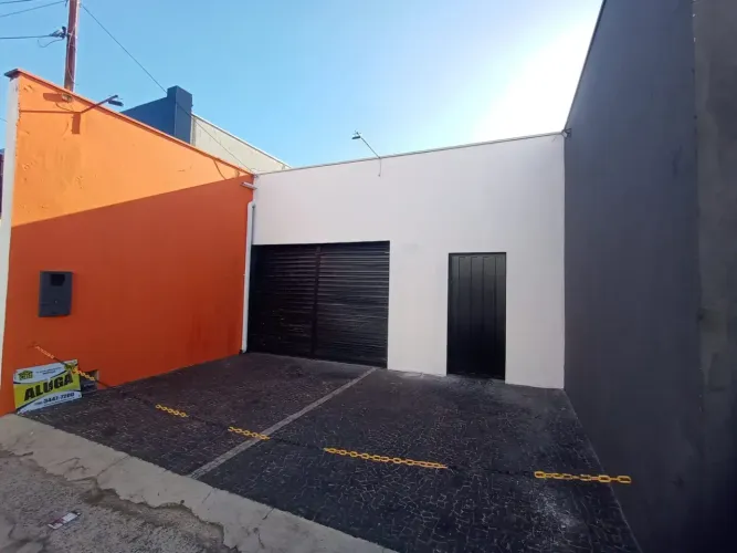 Imóvel para aluguel tem 143 metros quadrados em Vila Rezende - Piracicaba - SP