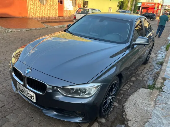 BMW 320I A 2.0 Turbo/activeflex 16V 184cv 4P 2013