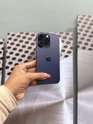iPhone 14 PRO 128GB - seminovo acompanha carregador 