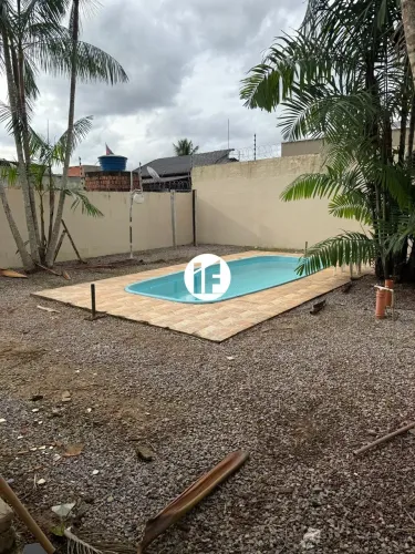 Casa a venda com 2 quartos e 1 suíte, com piscina - Maycon  Lira 9997.1731