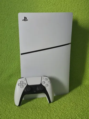 PS5 | NF + GARANTIA 11/2026 | ACEITO OLX PAY