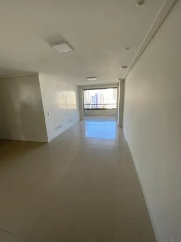 Imóvel para aluguel tem 129 metros quadrados com 4 quartos em Meireles - Fortaleza - CE