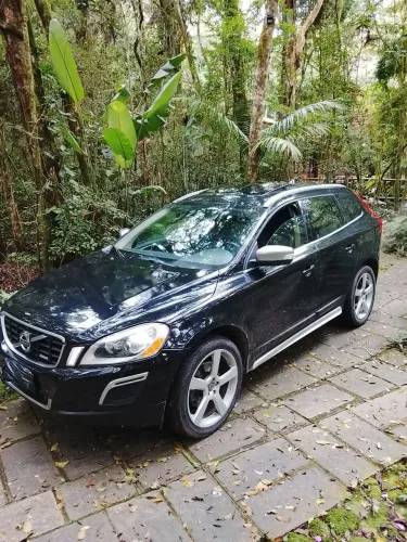 Volvo XC 60 T-5 R-design 2.0 FWD 5P 2013