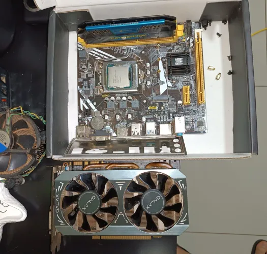 Kit Xeon 1230 v2 (Placa mãe + Processador) + 16gb de ram ddr3 + Placa de vídeo GTX 970 4gb
