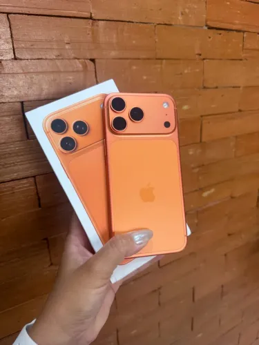 VENDO IPHONE 17 PRO MAX 512GB LARANJA
