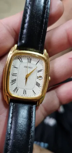 Seiko estilo tank