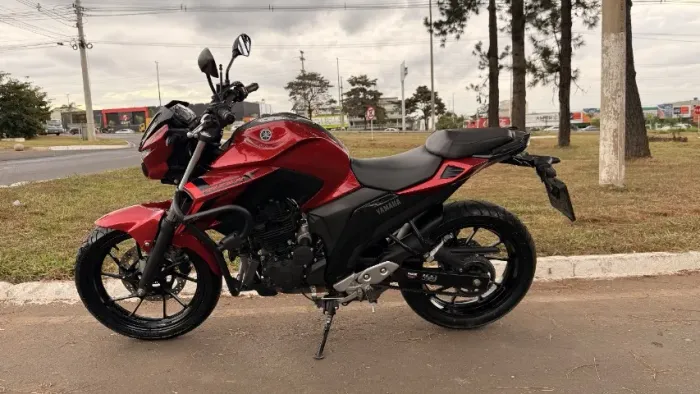 Yamaha FZ25 Connected 2025 - Seminova