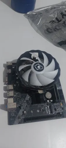 Placa mãe h61, processador i5 3470, cooler mancer e 2 memórias de 8 gb